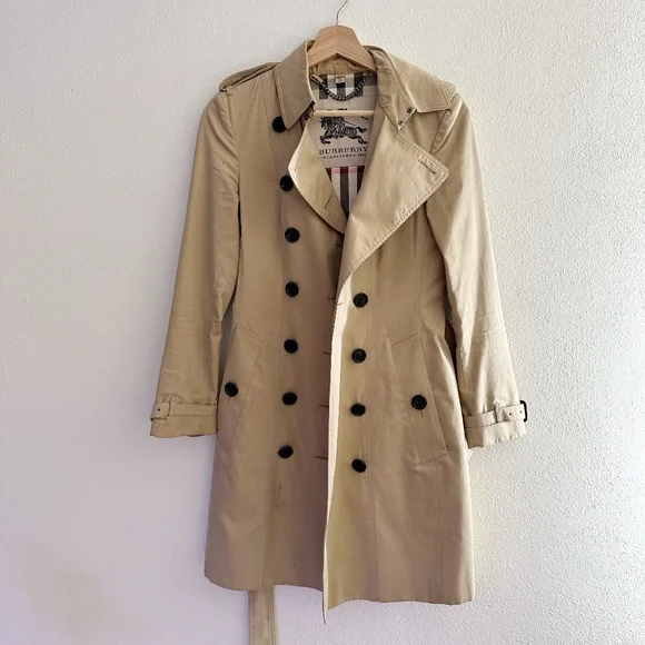 Burberry | Jackets & Coats | Burberry Trench Coat | Poshmark
